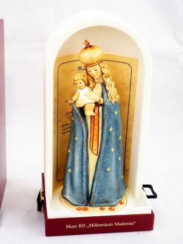 Celebration of Holy Year 2000 M.I.Hummel "Millennium Madonna" in Case - Picture 2 of 6
