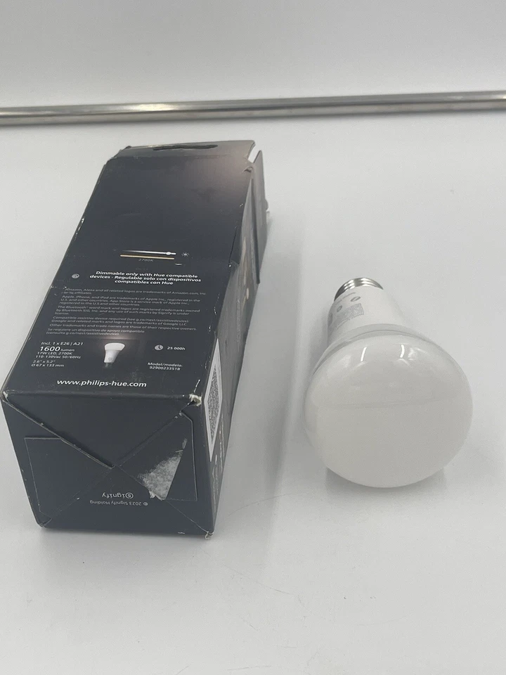 Philips Hue Smart 100W A21 LED Bulb Soft Warm White Light Control With Hue App - Image 4 of 4