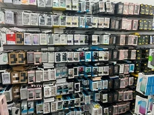 Bulk Wholesale Lot 25 Mixed Brand Name Cell Phone Cases iPhone 11 Pro/11 Pro Max