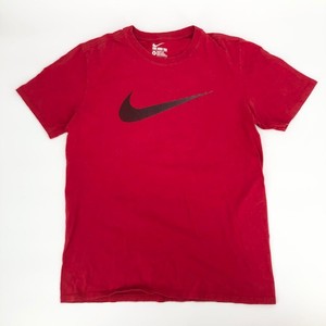 nike t shirt red swoosh