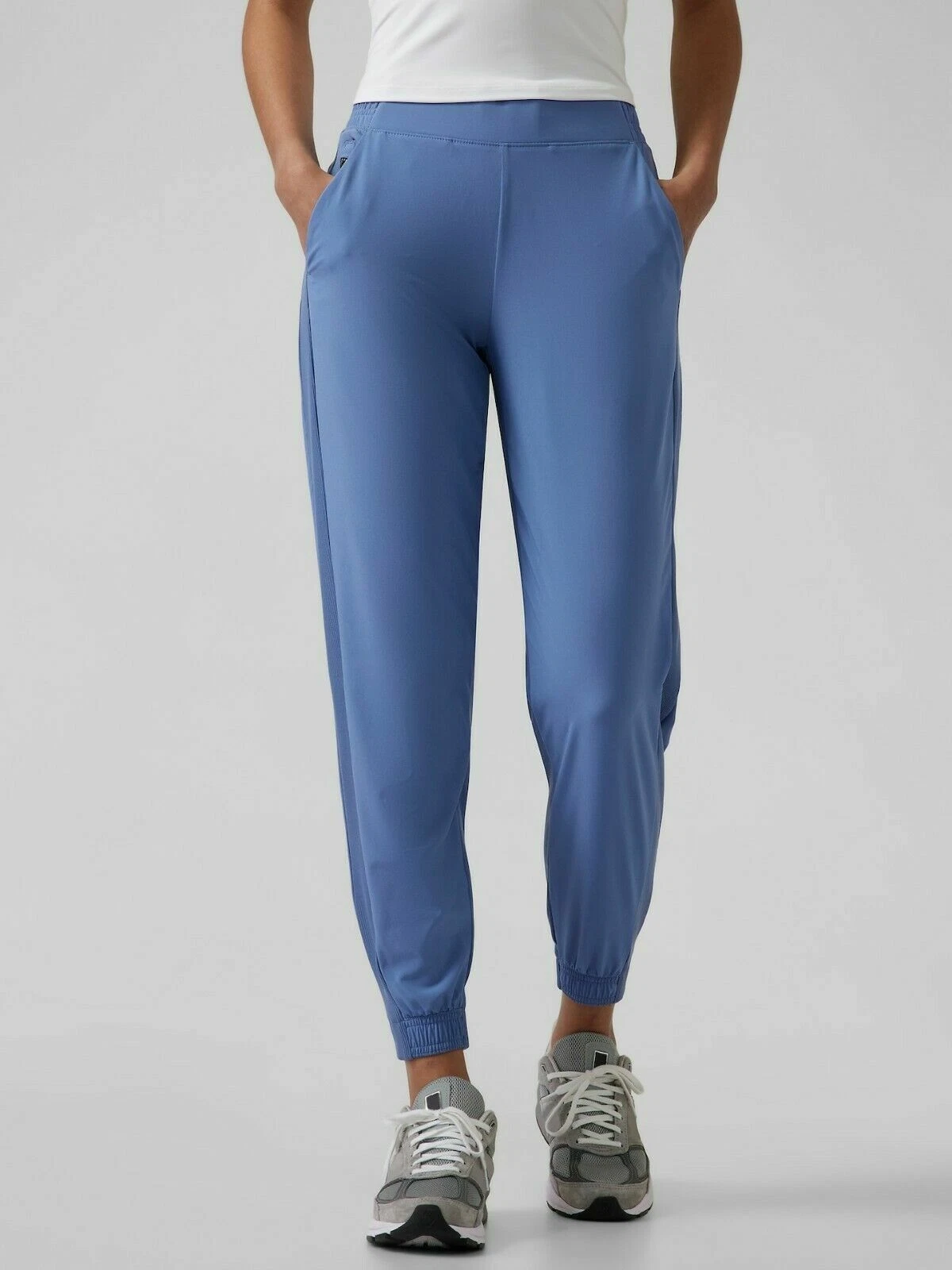 Athleta Brooklyn Jogger, Size 12 Cottage Blue