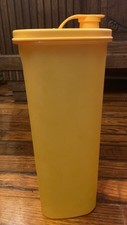 Tupperware Orange 2 Liter Drink Container 577...