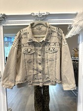 Italy Damen Jeansjacke Jacke Oversize Nieten Gr.L/XL Beige