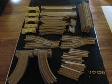 THOMAS FRIENDS TRAIN TRACKS. 2006 HIT TOY LOT OF 39 PIECES