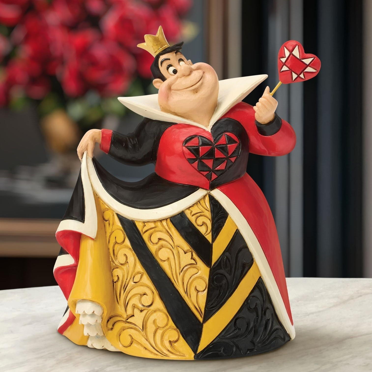 ❦ New JIM SHORE DISNEY Figurine QUEEN OF HEARTS Alice In Wonderland Lollipop Red
