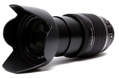 Canon EF-S 18-200mm f/3.5-5.6 IS Reisezoom Tele Objektiv für Canon EOS