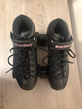 Riedell R3 Quad Roller Skates - Black W/CAYMAN Wheels