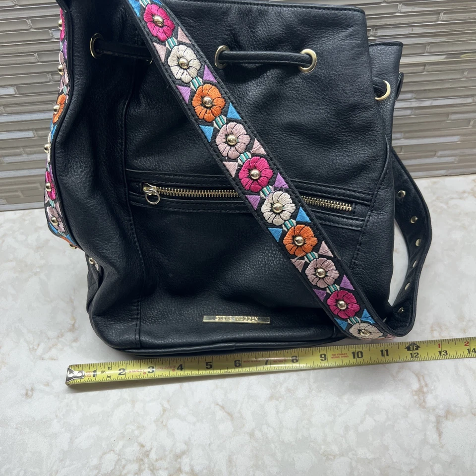 Steve Madden Bolso de Hombro Bordado Cubo Cartera Flor Correa Cuero Negro Foto 4 de 4