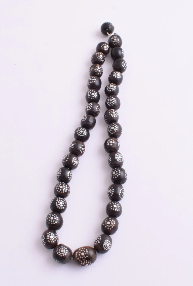 Antiguo coral negro cuentas Yusr con incrustaciones hebra-33 cuentas Foto 2 de 4