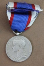 * FRENCH MEDAL 1958 A. GARNIER WITH RIBBON #MNP70