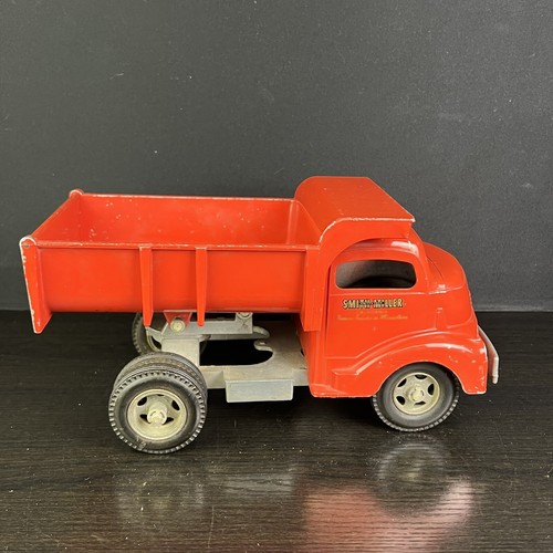 Vintage 1950’s Smith Miller GMC Red Scoop Dump Truck Pressed Steel #109 - Picture 3 of 16
