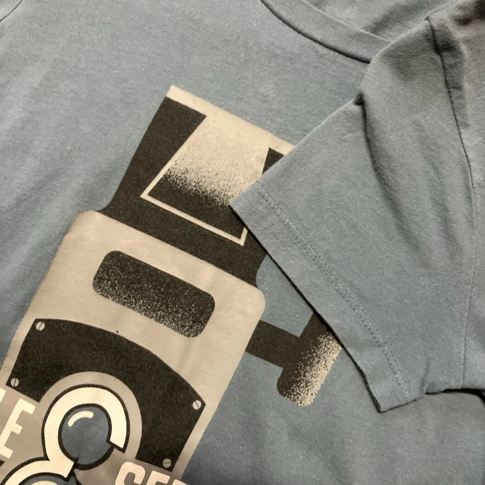 Camiseta De Colección Y2K Belle & Sebastian Indie Pop Rock Banda Bebé Cámara Azul S Foto 4 de 4