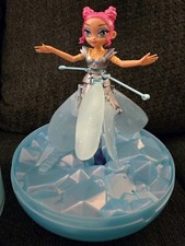 Hatchimals - Pixies Crystal Flyers Starlight Idol Magical Flying Pixie