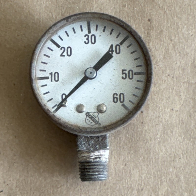 Ashcroft Pressure Gauge 60 psi Mechanical Dial Bottom Mount Threaded Fitting