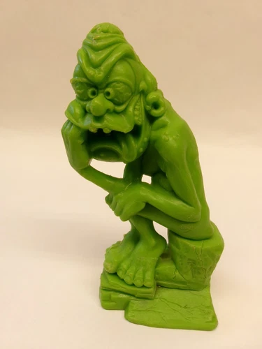 VINTAGE 1963 MARX 5" NUTTY MADS "THE THINKER" FIGURE....PLEASE READ AD