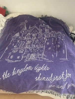 taylor swift blanket how the kingdom lights shine just for me and you, long live