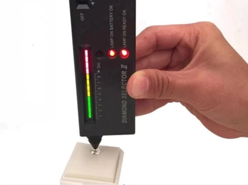 8x8 MM - White D Color Moissanite Asscher Cut VVS1 Lab Created Diamond Gemstone - Image 4 of 4