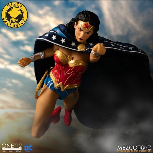 Mezco DC Justice League Wonder Woman Gold Limited edition 1/12 Action Figure - Picture 9 of 11