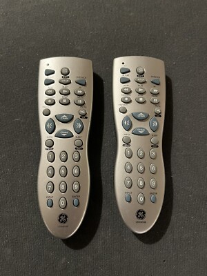 GE 24912 (RC24912-E) 3 Device Universal Remote Control For TV, CBL/SAT, DVD/VCR