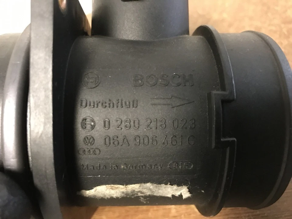 2000 VOLKSWAGEN CABRIO MASS AIR FLOW SENSOR OEM - Image 2 of 4