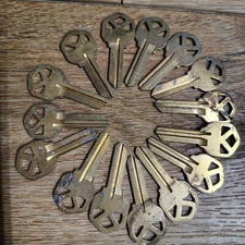 LOT of 15 Key Blanks for Locksmith Kwikset Brass by Ilco Home Apartments OFFICE