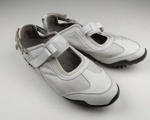 velcro strap golf shoes
