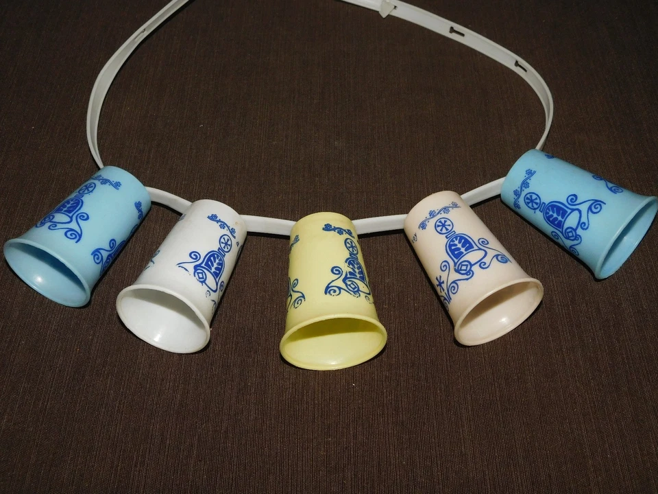 VINTAGE TOY GERBER BABY PLASTIC BELL CUPS - Image 4 of 4