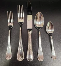 DeGrenne Paris Five Piece Flatware Place Setting In The Marquise Pattern