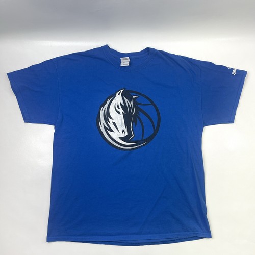 NBA Dallas Mavericks Fox Southwest Stadium Souvenir Blue T-Shirt Men's Size L - Picture 2 of 9