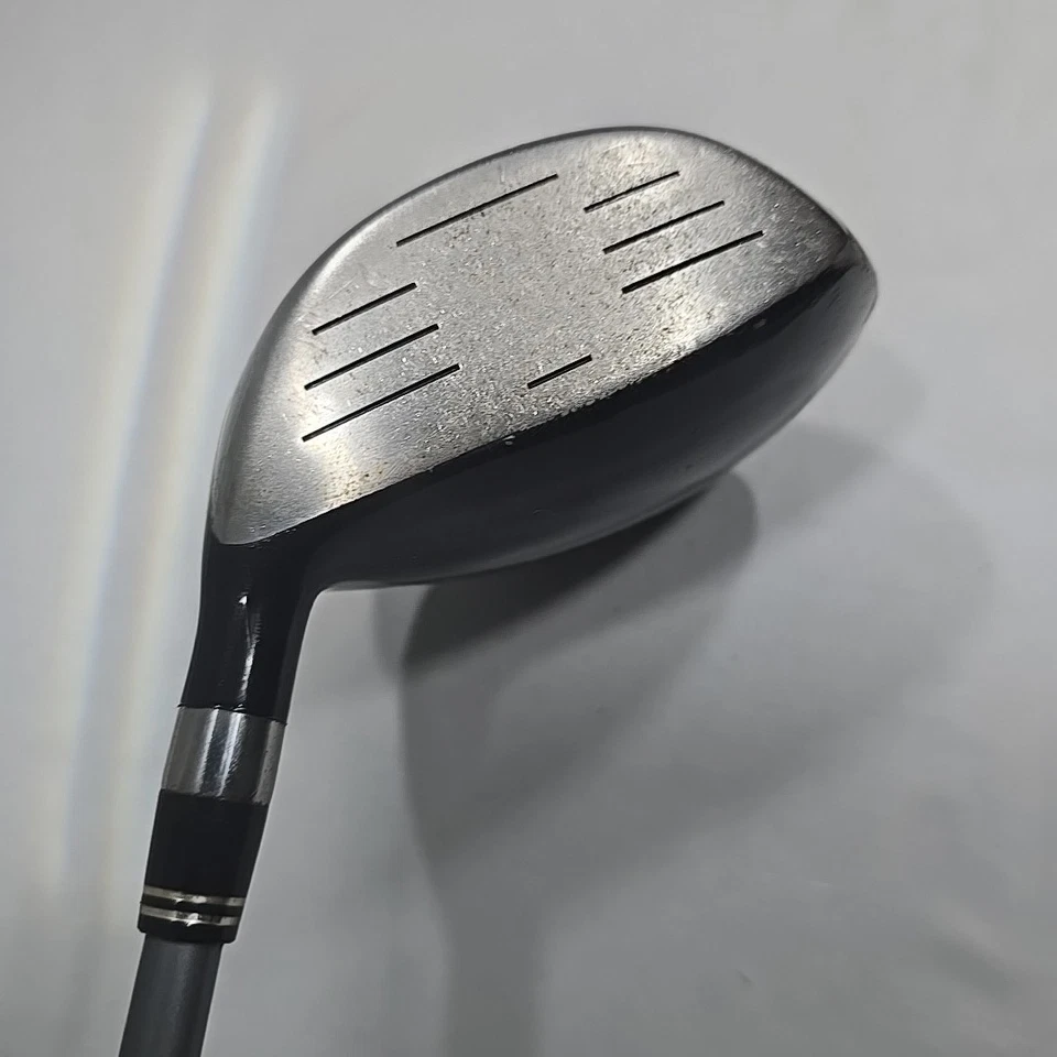 Eixo de grafite Tommy Armour 855 aço inoxidável 3 madeira 15° graus regular R-Flex destro - Imagem 3 de 4