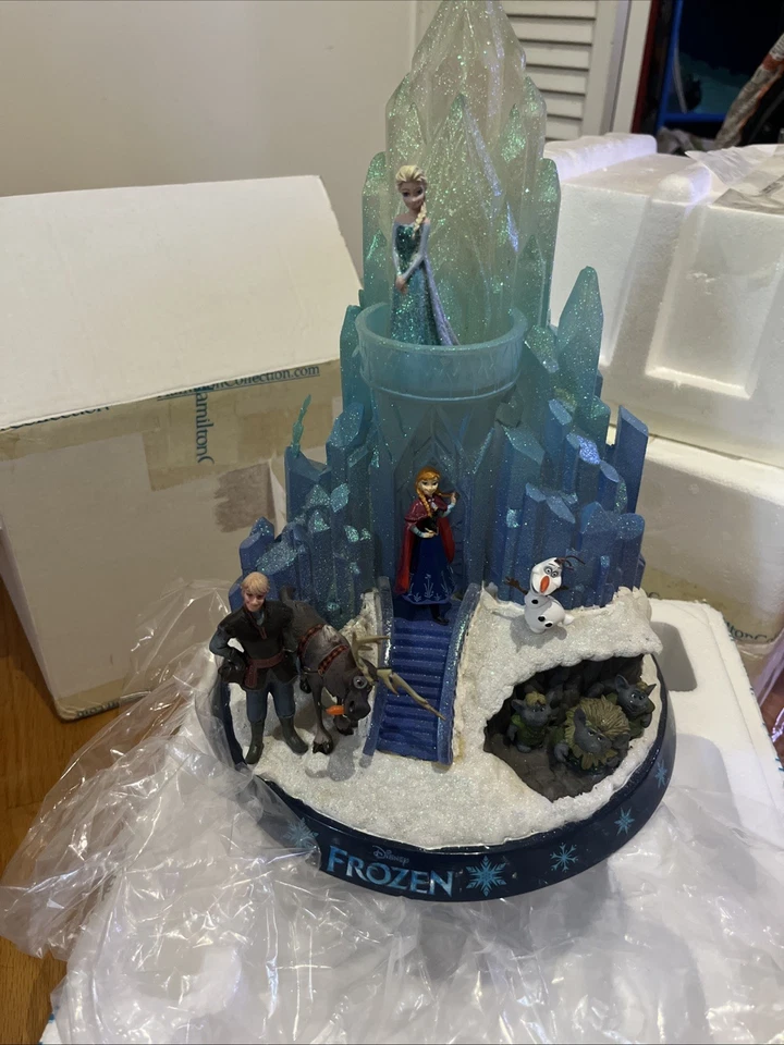 The Hamilton Collection Ice Palace of Elsa Frozen Snow Queen Edición Limitada Foto 3 de 3