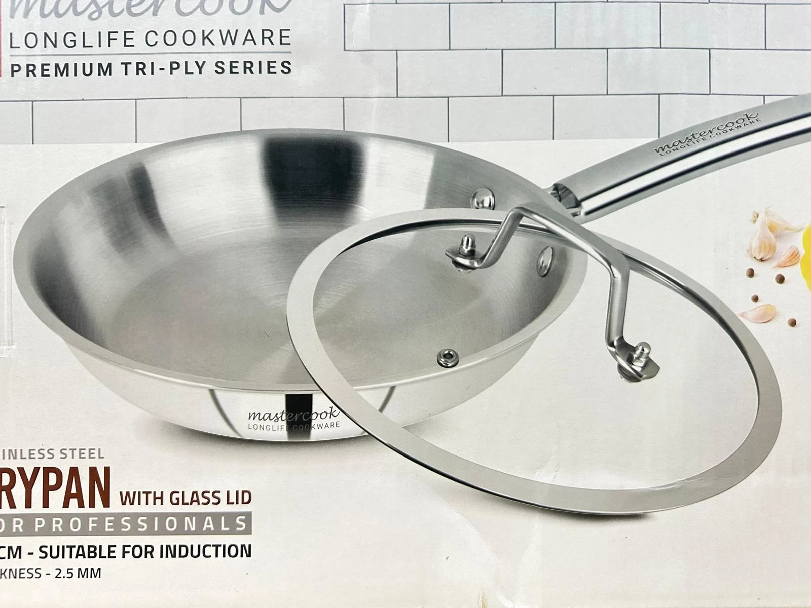 Platinum Triply Stainless Steel Fry Pan With Glass Lid Stir Fry Induction Base
Opens in a new window