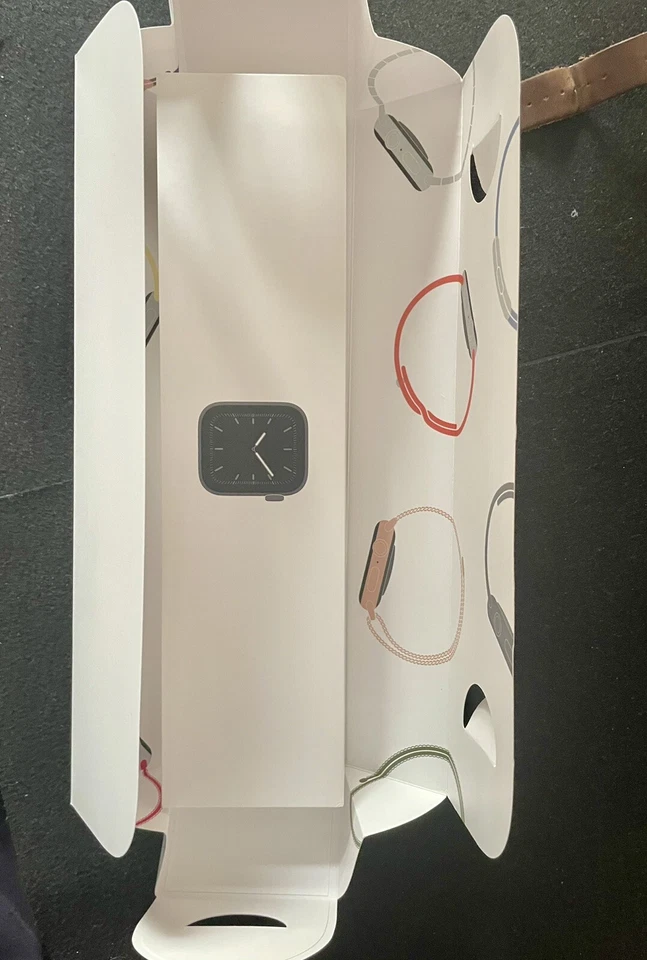 Apple Watch Serie 5 - Imagen 3 de 4