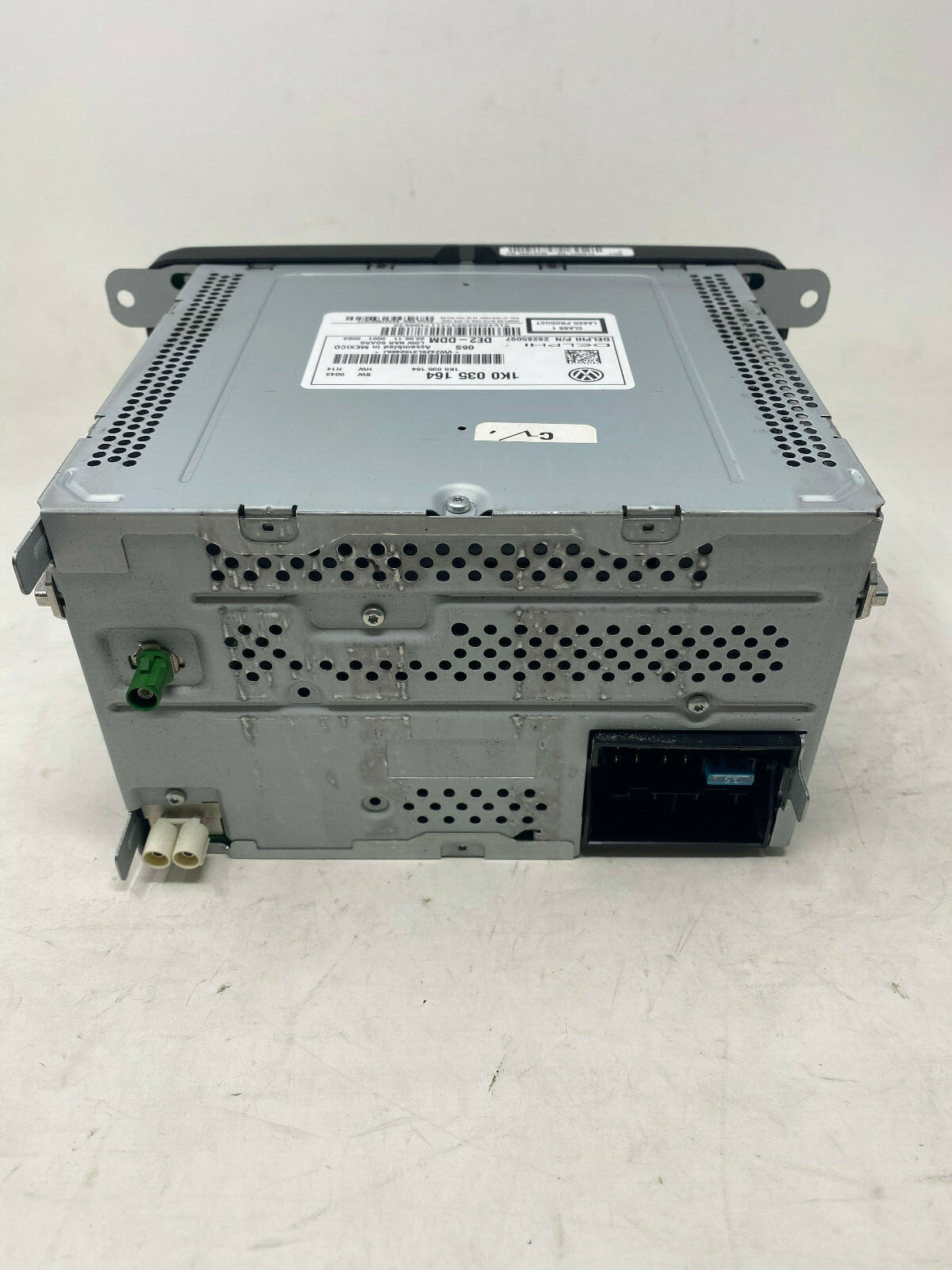 1K0035164 VW VOLKSWAGEN PASSAT JETTA BEETLE OEM RADIO WITH FREE 