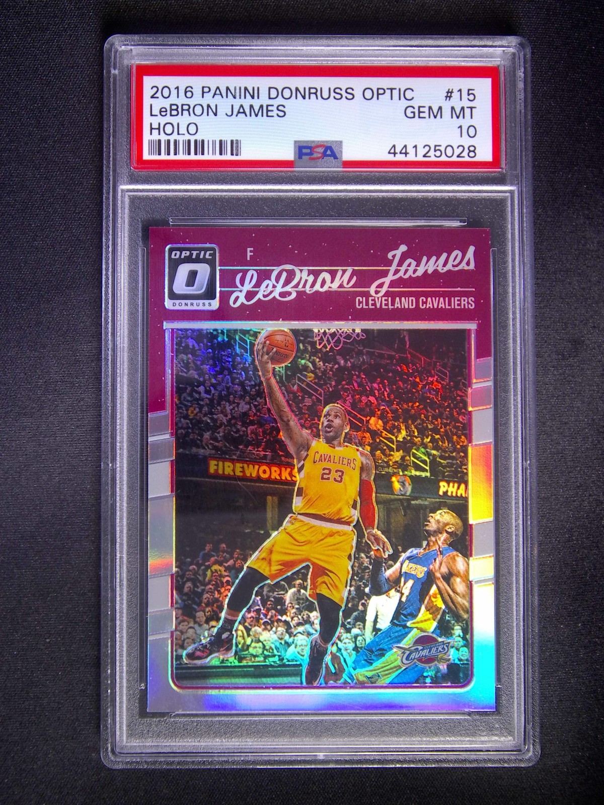 2016-17 Panini Donruss Optic LeBron James #15 Holo PSA 10