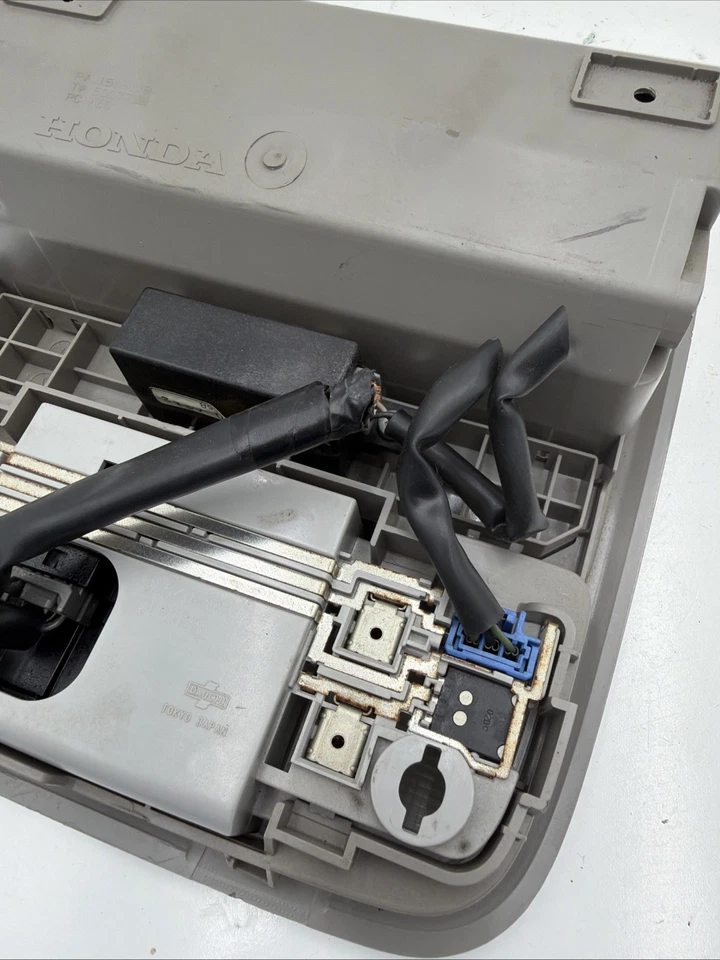 Honda Accord 2013-2017 consola superior delantera domo lámpara B216-04 Foto 4 de 4