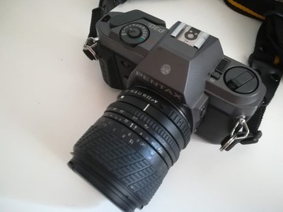 Pentax P30t 35mm Spiegelreflexkamera + Sigma 28/70 Zoom Objektiv + Kenko Brennweitenvervielfältiger