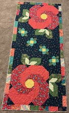 Handmade Quilted Table Runner/Topper 28" x 60" Really Big Flowers