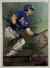 1997 Fleer Metal Baseball Ryan Klesko Base Card #32 Complete Your Set! ⚾️