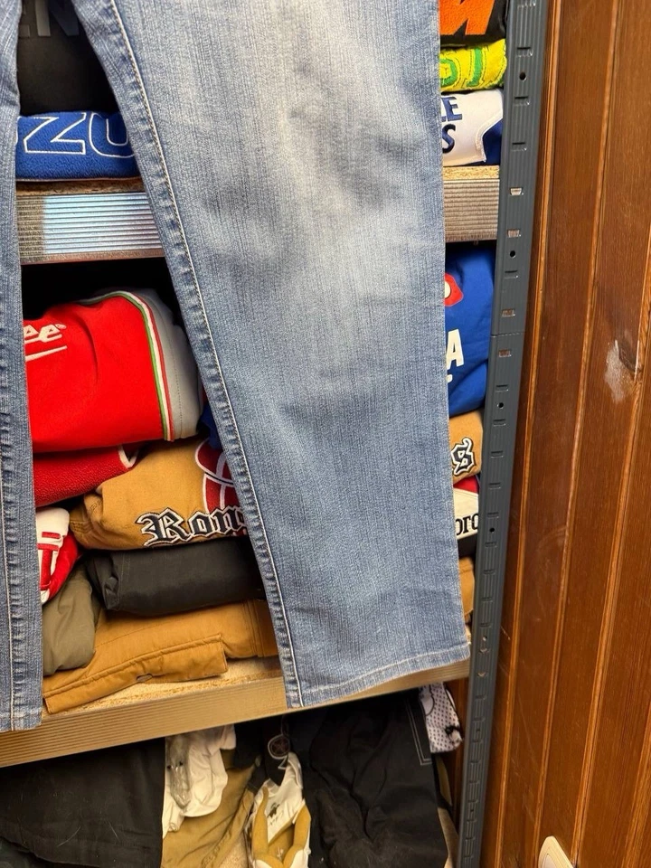 Brioni Men Jeans Size XL-XXL - Image 4 of 4