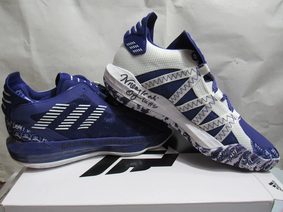 Nneka Ogwumike 签名 亲笔签名 阿迪达斯 SM Dame 6 球队鞋 WNBA 尺码 12 H43K — 第 2/4 张图片