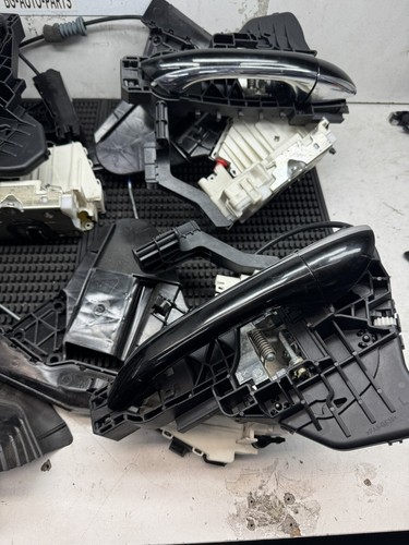 2006-2013 MERCEDES GL450 GENUINE ALL 4 DOOR LOCK ACTUATOR & DOOR HANDLE SET OEM - Picture 5 of 5