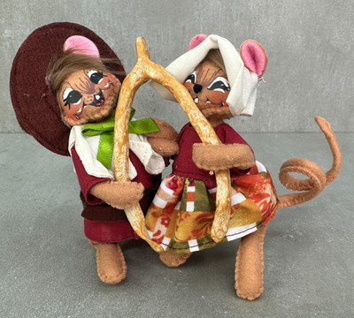 Annalee 2016 5  Wishbone Couple Thanksgiving Fall Mouse Dolls Rare Discontinued