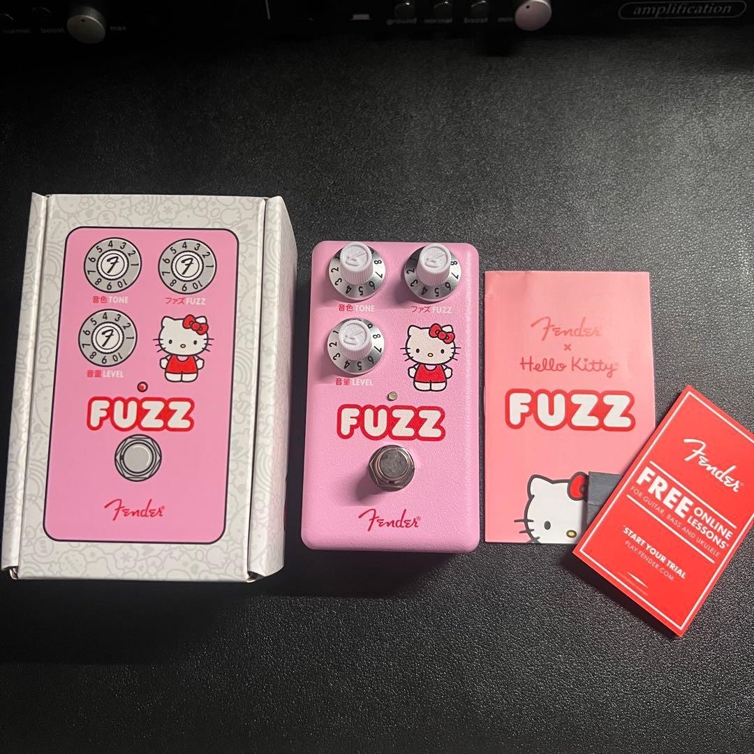 Fender Hello Kitty Fuzz Pedal Pink 50th Anniversary Limited