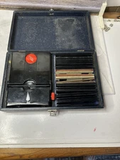 Stereo Realist Slide Viewer model 2061 in box works & looks fine Plus 32 slides