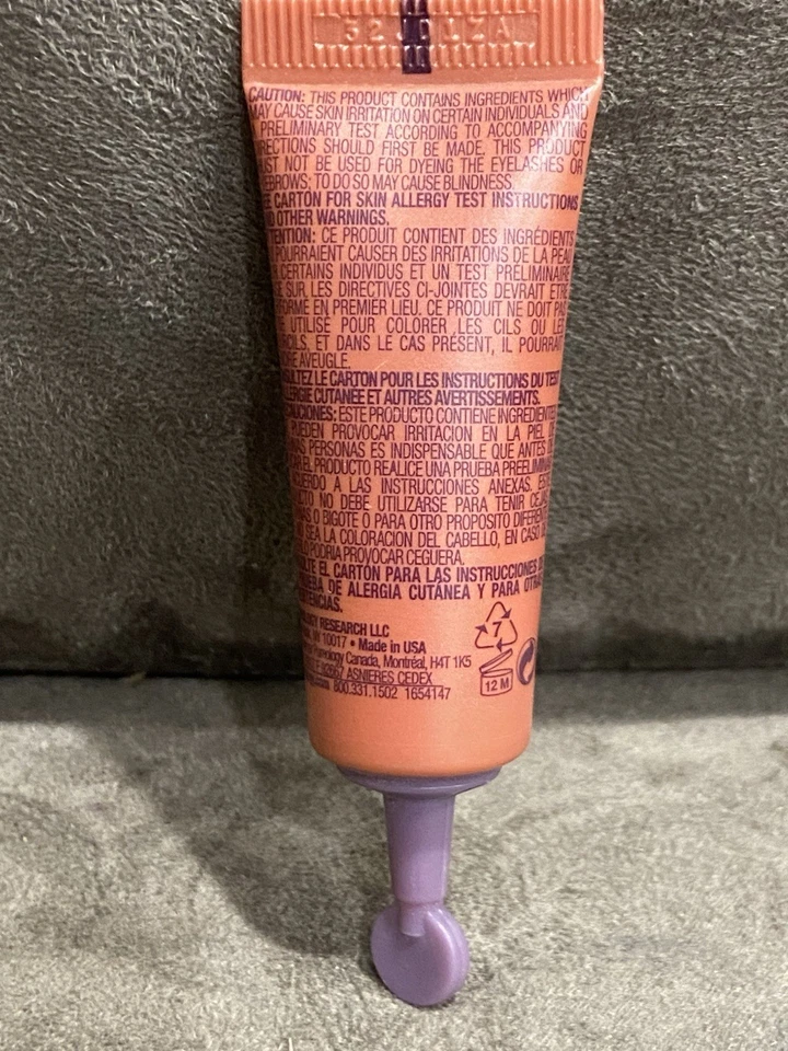 PUREOLOGY REVIVING ROJO COBRE REFLECTANTE POTENCIADOR CABELLO TRATADO CON COLOR - 0,34 OZ Foto 3 de 4
