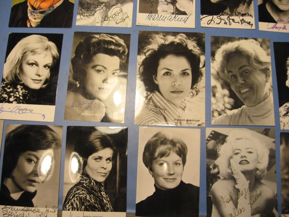 19 Stück Autogramme Handsigniert Künstler,Musik,Film u.a. der 1950-60-70.Jahre - Bild 3 von 4