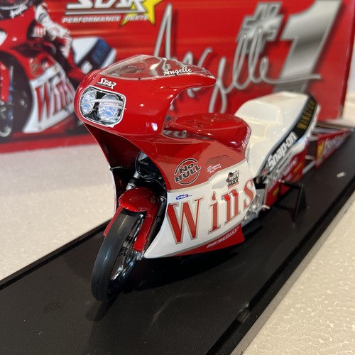 NHRA 1/9 ANGELLE SEELING 2001 WINSTON PRO STOCK BIKE WITH CASE 1/6,196 - Picture 15 of 18
