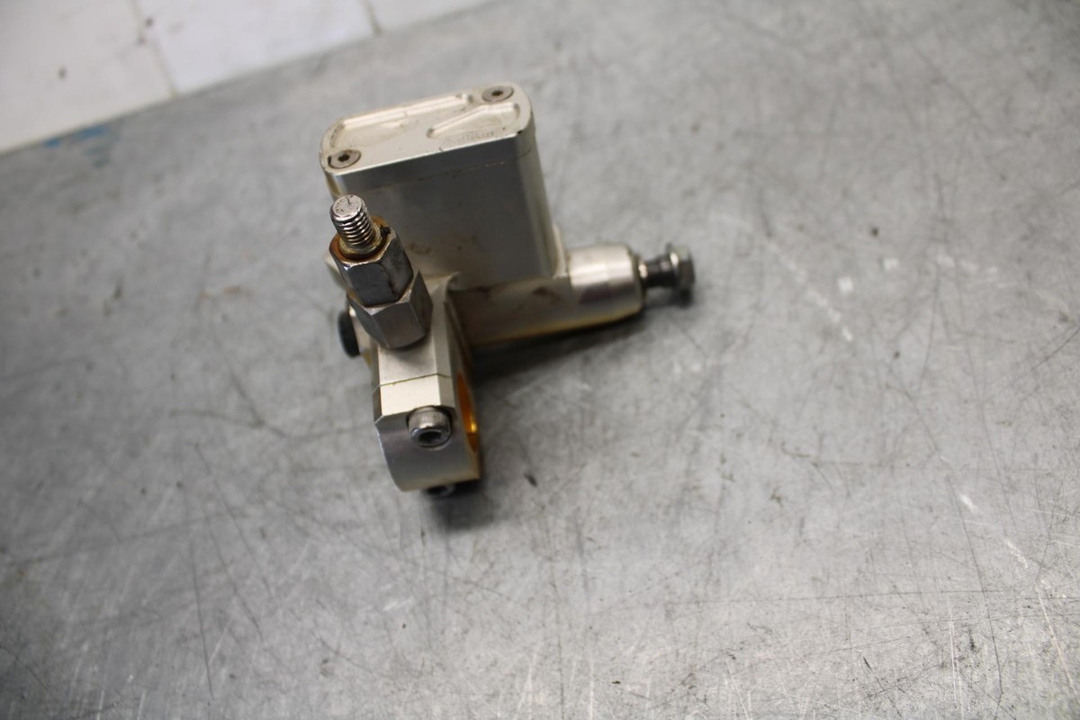 Hi-β MASTER-Z 
壁紙糊付け機 11-1345 軽量自動壁紙糊付機 HI β‐MASTER Z KLASS（極東産機）【アウン