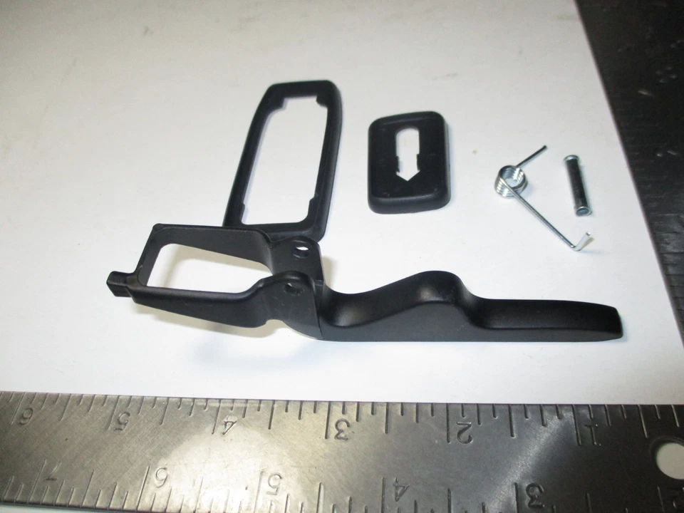 PORSCHE 924S 944 951 TURBO S2 外门把手三脚架套件右全新带密封 — 第 3/3 张图片